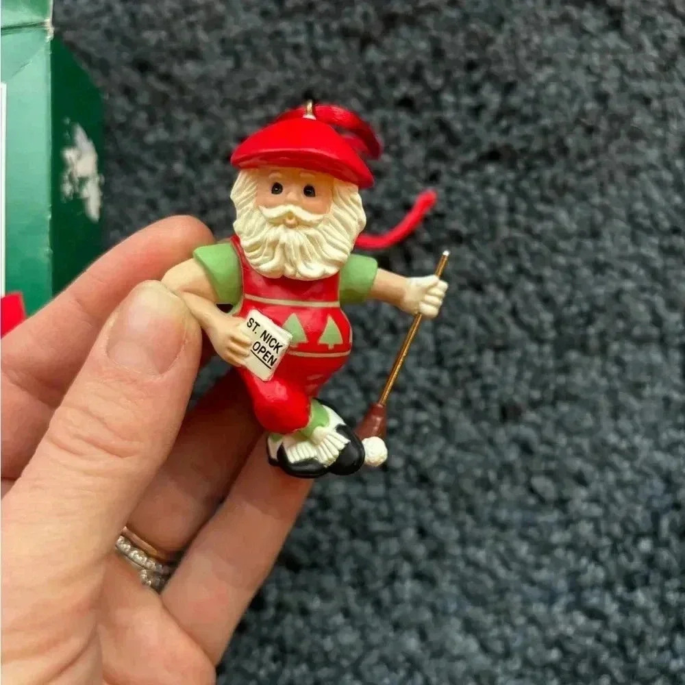 Hallmark “Par For Santa” Keepsake Christmas Ornament Golfer 1988 Golf Grandpa - Picture 4 of 9